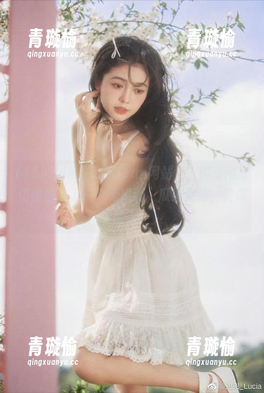 155.fun 在155.fun网站上,滑动网页仿佛进入了一个无底洞,瓜果满地,快来捡漏!