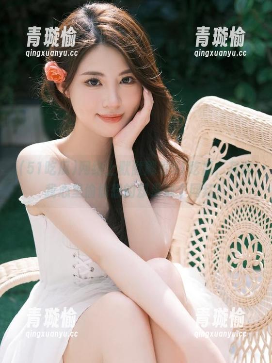 网络上默默刷着51吃瓜，其实我心里偷偷想的却是那个网红！