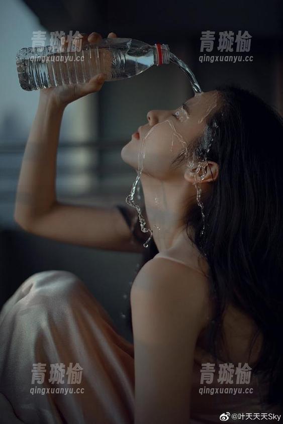 时不时在52吃瓜出没的我，今天又要分享一些神评论啦。