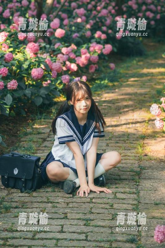 91吃瓜网 登录91吃瓜网,坐稳了,今日的热门大瓜口味独特,让人忍不住多来几口!