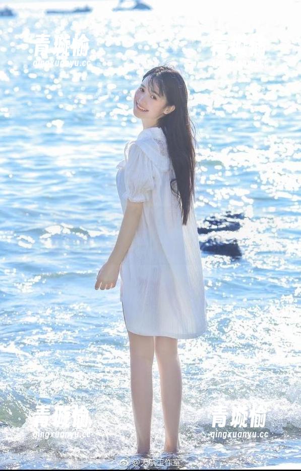 这很“91黑料社”网站，软绵绵的八卦我一天都停不下来！