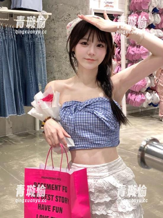 tttzzz 在tttzzz38的地址转悠,能'tt'出更大的瓜吗?