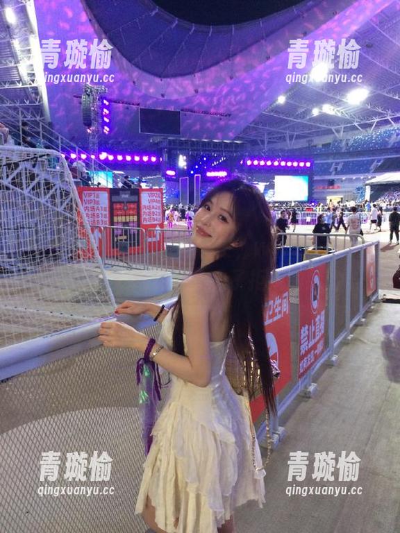 疑团横生，www吃瓜网36wcc的线路让我失去了拒绝的能力。