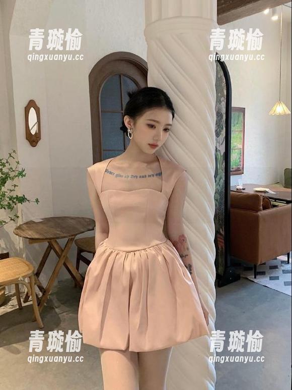 别错过，五一吃瓜首页，娜娜带来的全民热讨论！