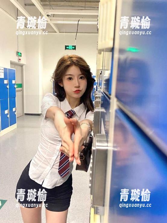 五一吃瓜网 视频一开,五一吃瓜网都是血色桃子,今天的瓜可有点奇幻!