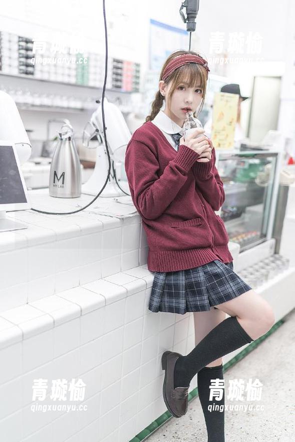 今日吃瓜直达：网红这锅黑料究竟是怎样的清汤挂面呢？