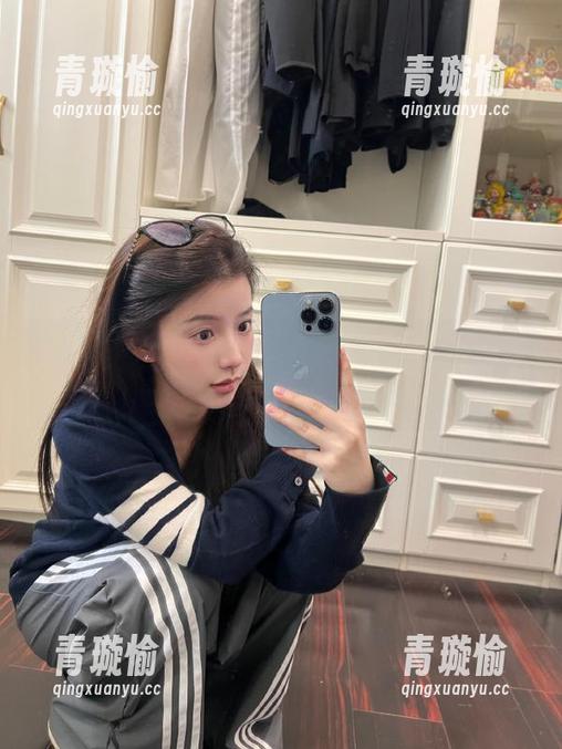 吃瓜网 吃瓜网这网页,朝阳朋友圈就像一盘色拉,五味杂陈~