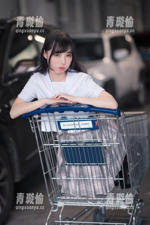 谁说吃瓜不能疯狂？登录吃瓜网下载，轻松告别无聊！