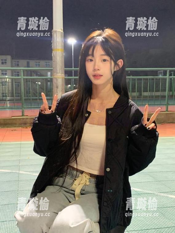 吃瓜网热辣更新，连书店的保安都要开小灶了，简直是爆料的春天！