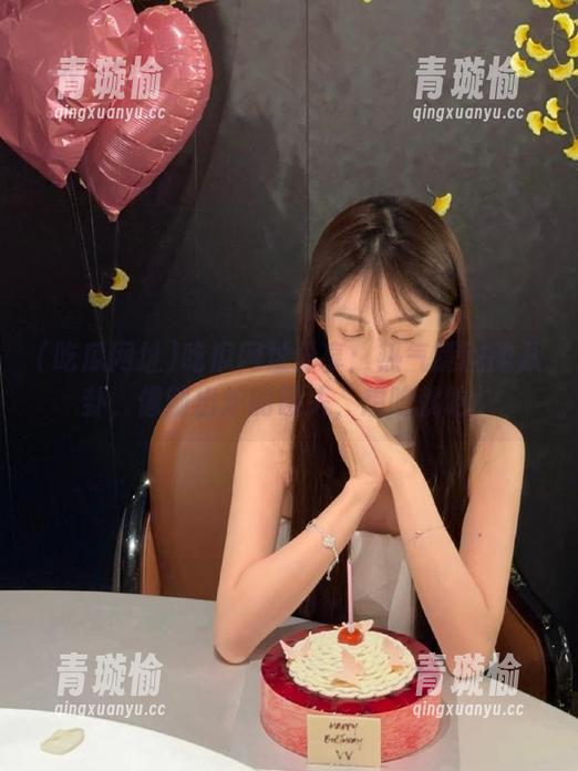 吃瓜网址分享：热气腾腾的八卦，像刚出炉的馒头，想吃就吃！