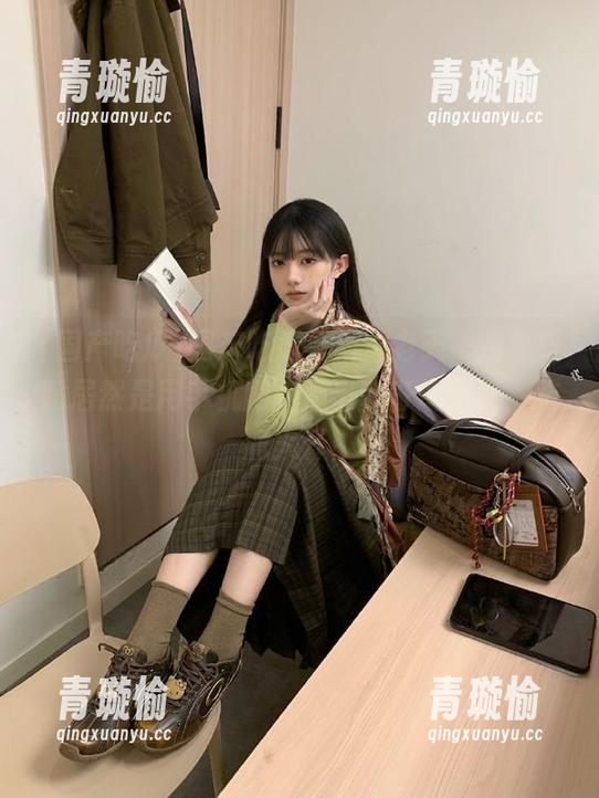 国产吃瓜更新，老天，这支舞蹈居然是用手机刷刷刷出的奇幻视频，脑洞大开！