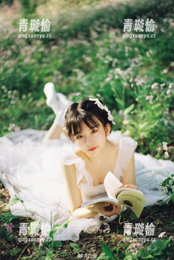 海角吃瓜 吃瓜法律:在海角吃瓜社区里,分享越奇葩越欢乐!