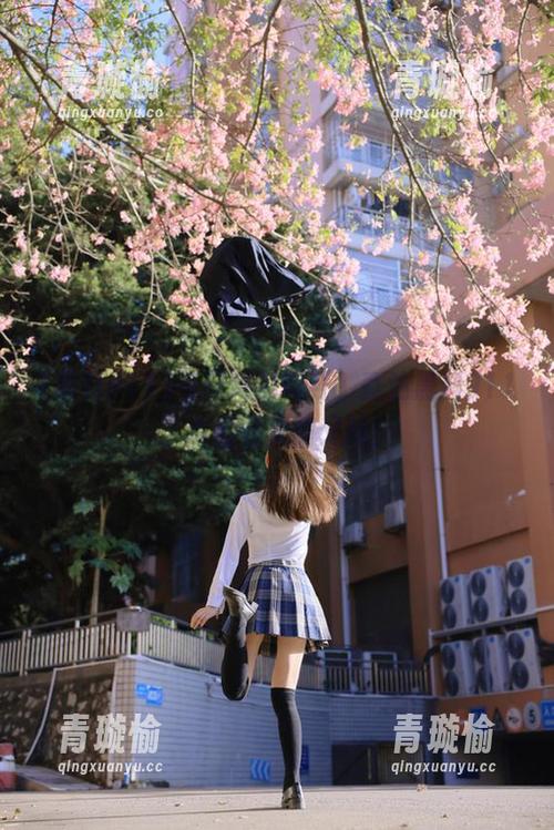 黑料911 今日吃瓜网红,直达黑料911,真的是又甜又辣!