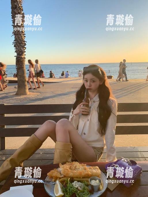 黑料不打烊 顺便下载zzzttt黑料不打烊,八卦如潮水般汹涌而来