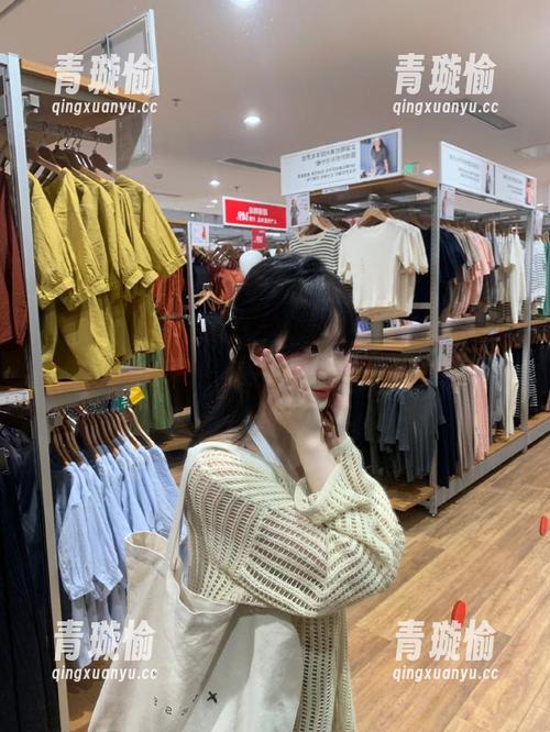 黑料不打烊：喧嚣世界里的低语，分享如何在正锐与黑暗中游刃有余。