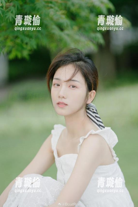 黑料不打烊网页版，永久更新，我的八卦心已经炸裂！