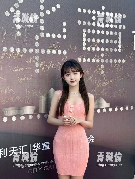 黑料不打烊 我在观看黑料不打烊,进群的方法居然是…摔个跟头?