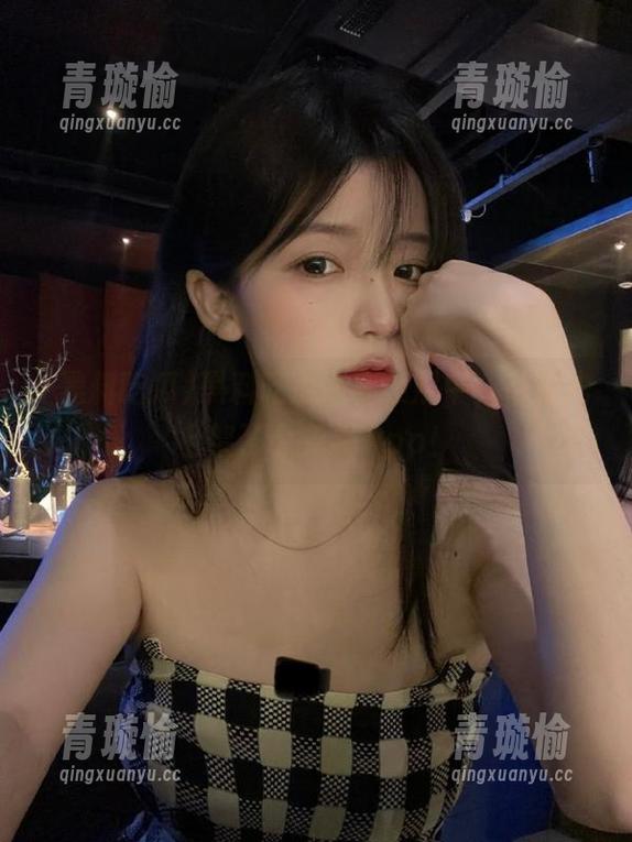 黑料吃瓜还在发展中，改版内上架了个免费App！