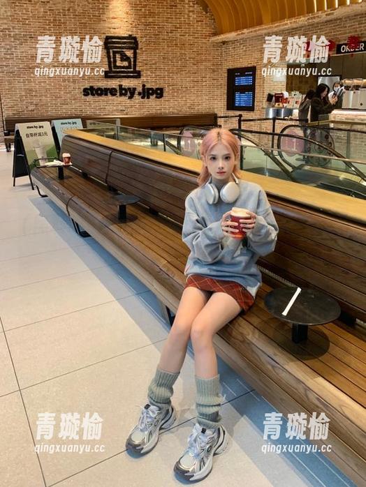 黑料吃瓜 黑料吃瓜app:你的永久八卦秘籍,别懒着哦!