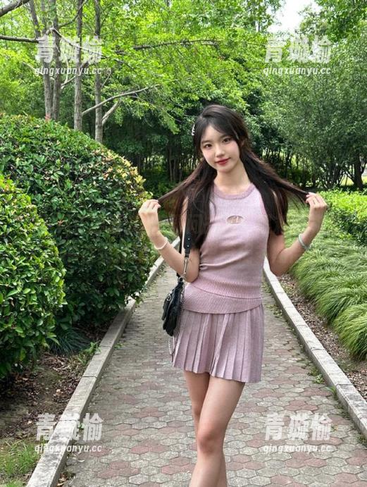 带着疑问去找“黑料正能量”的首页新地址，心里甭提多期待了