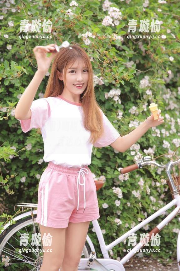 嘻嘻，“黑料正能量”导航就是那么牛，直达心累的黑洞，有点意思！