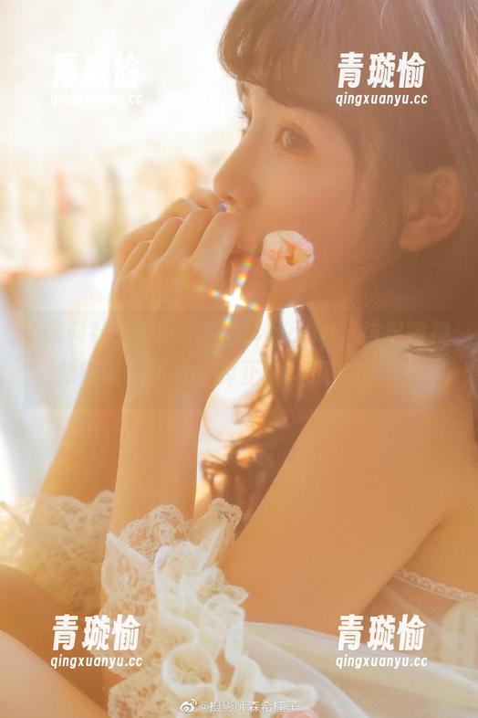 碰巧点进黑料社app，结果被视频带偏了节奏，真正的‘瓜’博士！