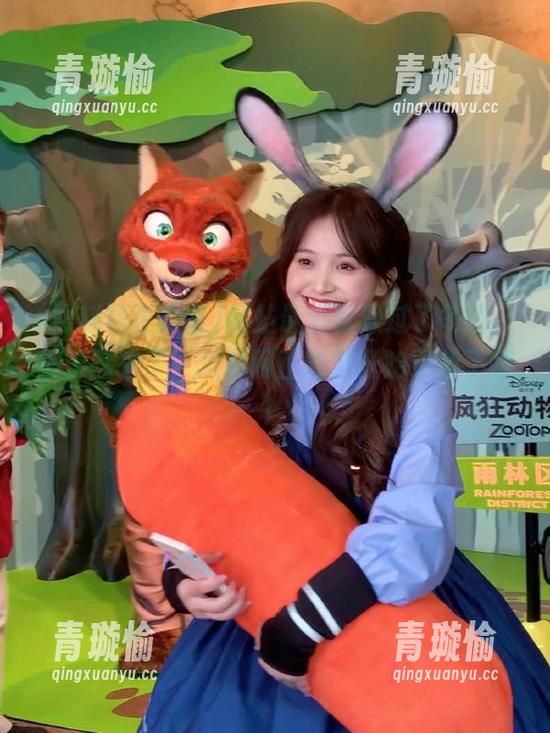 黑料网正能量 网站最近就像过了冬眠,终于醒来了,黑料网正能量开始更新了呀!