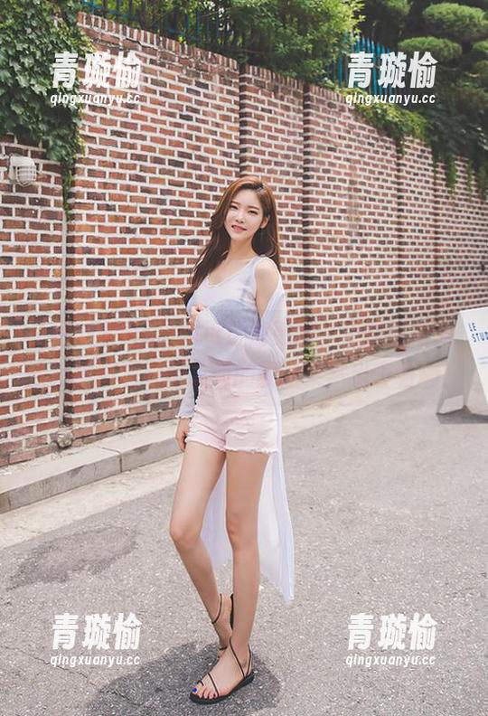 黑料老司机 网页迅速更新,正能量福利姬和黑料老司机之间的互动果然出奇有趣!