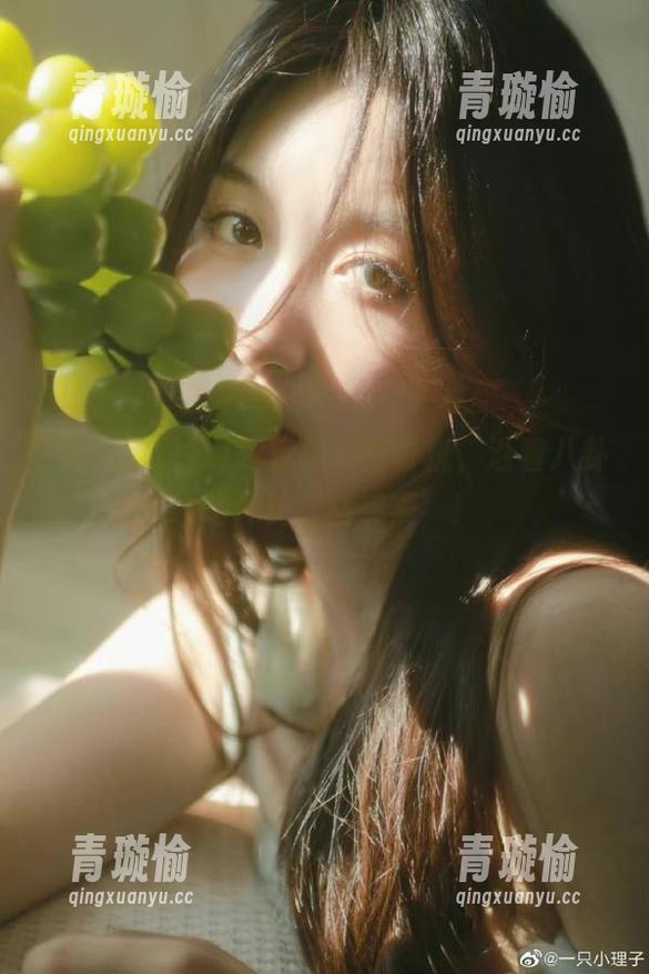 黑料老司机 跟着黑料老司机,沿着八卦线路开往‘精神病’!